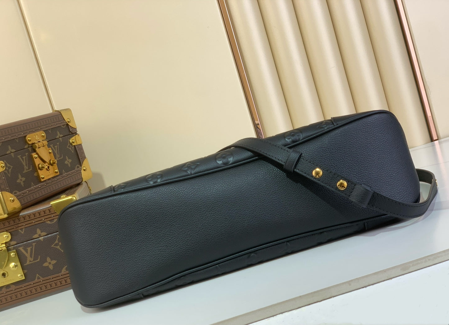 Louis Vuitton Sac Boulogne GM (Monogram Empreinte)