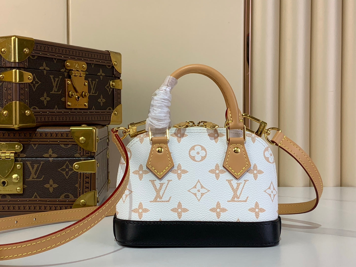 Louis Vuitton Nano Alma