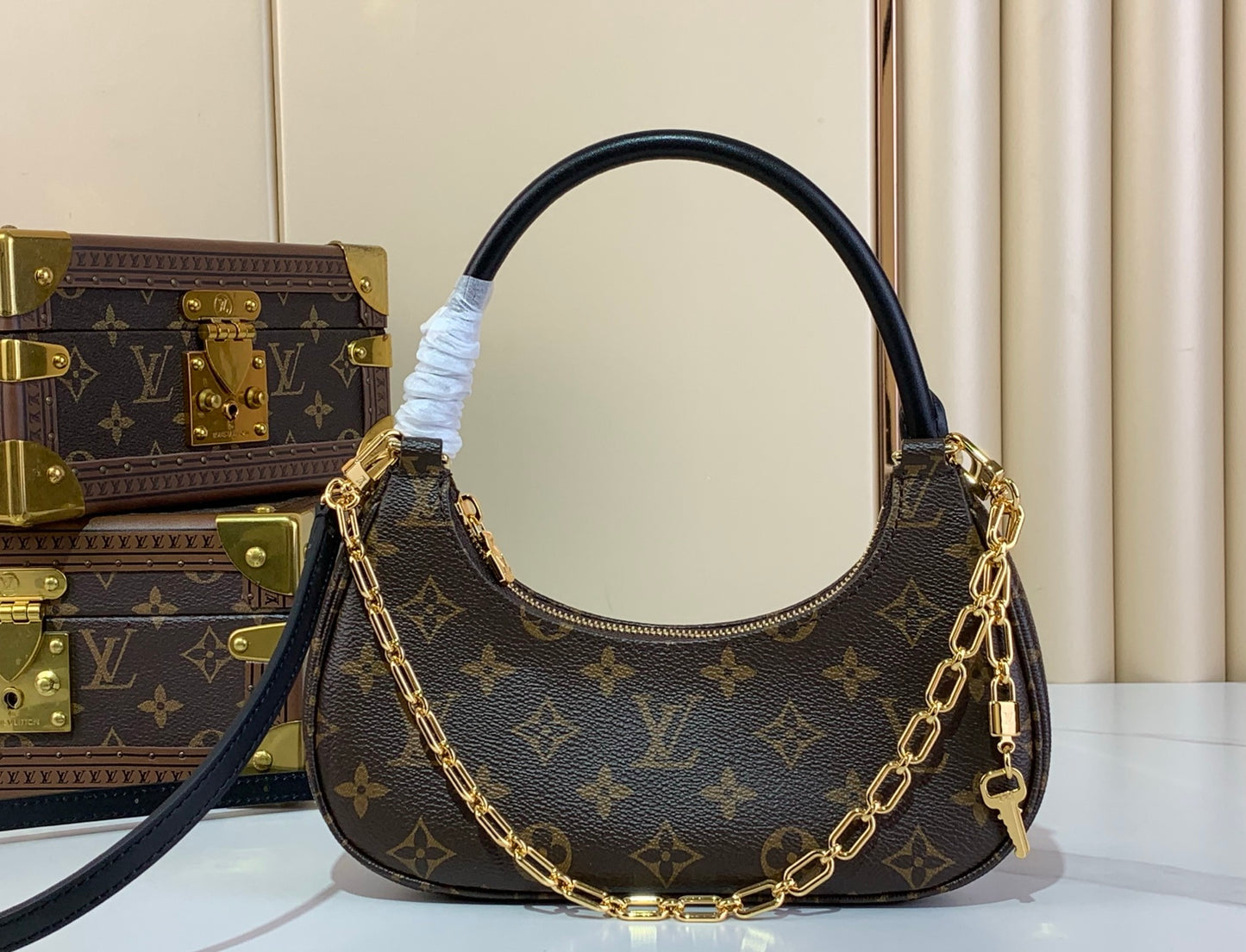 Louis Vuitton Catchy PM