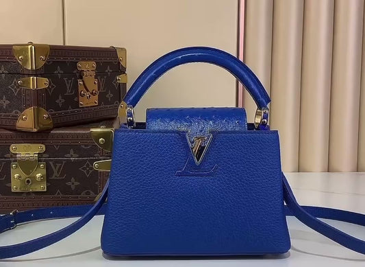 Louis Vuitton Capucines Mini