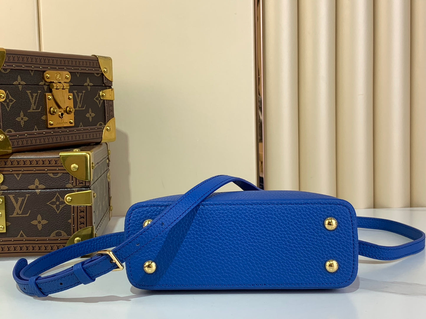 Louis Vuitton Capucines Mini