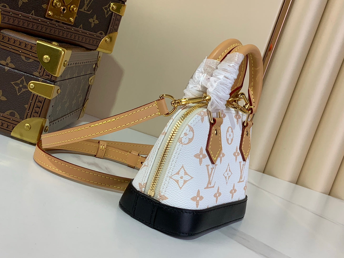 Louis Vuitton Nano Alma